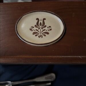 Rare Vintage Pfaltzgraff Village Wooden Silverware Caddy